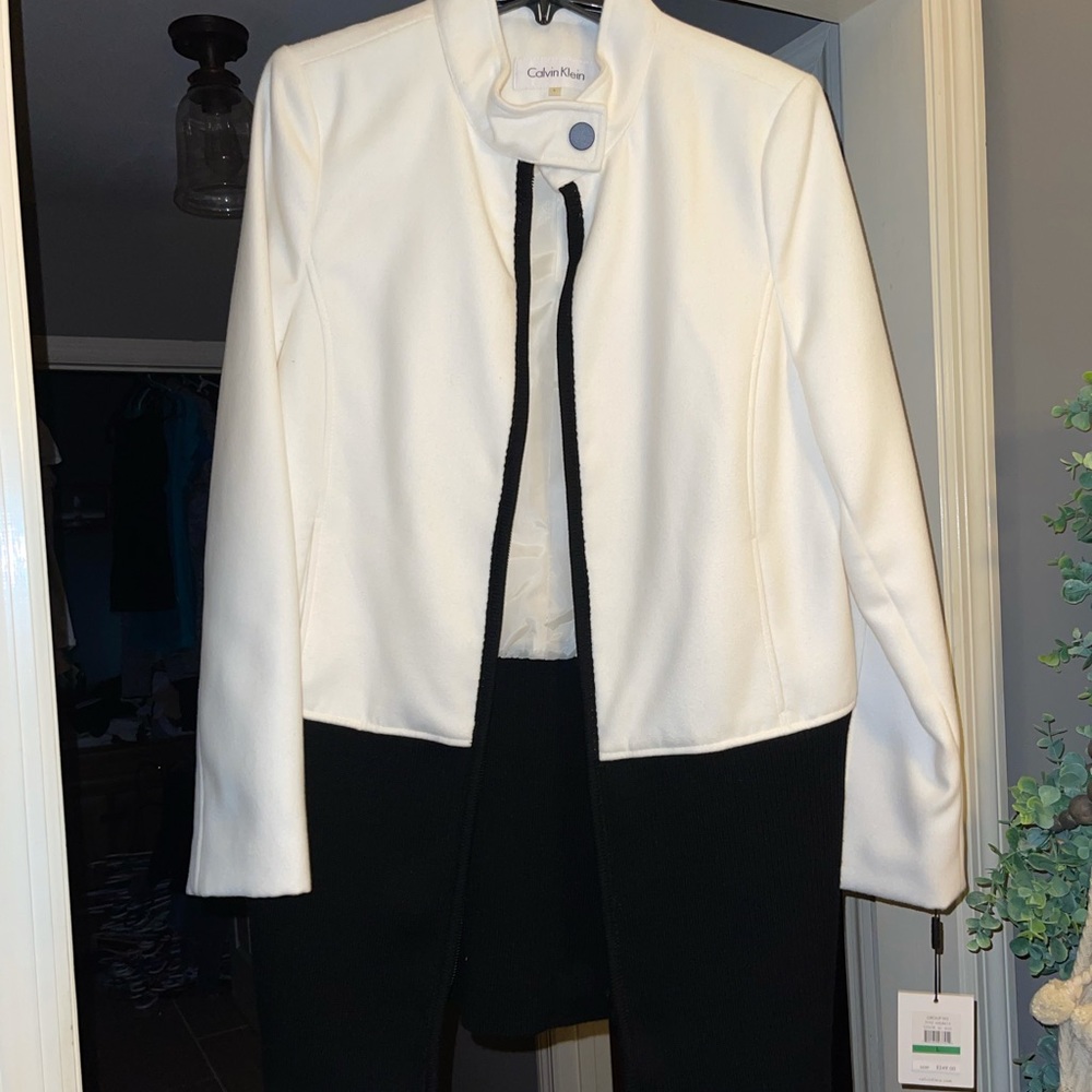 NWT knee length two tone white/top black/bottom